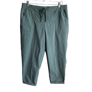 Eddie Bauer Ripstop Nylon Cropped Cuffed Hiking Pull On pant Green L